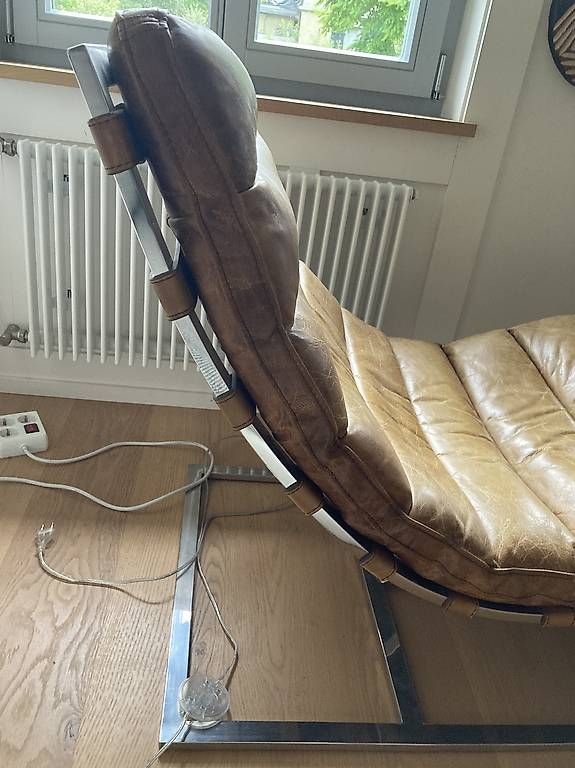 Poltrone: Vintage Leder Liegesessel – Usato da Bolligen venduto da abara1 4