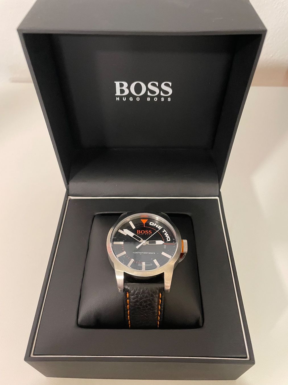 Hugo Boss Orologi: HUGO BOSS HERREN UHR – Nuovo e nell'imballaggio originale da Zürich venduto da LIQUIDATOR.CP