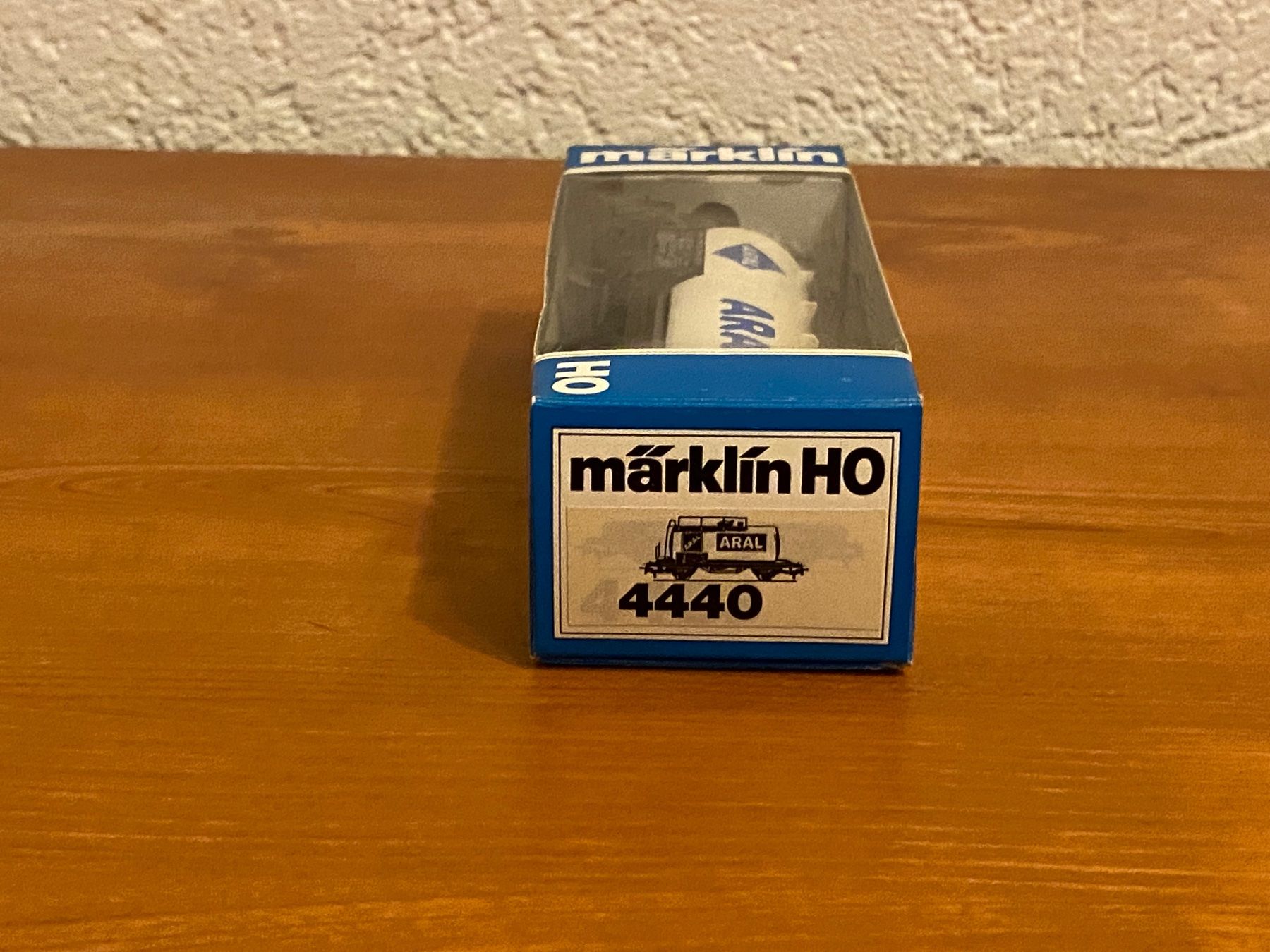 Märklin Trains électriques: Märklin 4440 DB wagon citerne ARAL HO – D'occasion à Bonfol par zagato43e 1