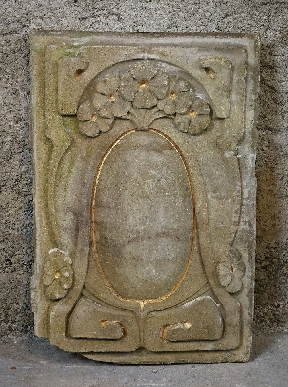 Alle Dekorationen: florale Jugendstil Ornamentsplatte aus Steinguss – Gebraucht aus Birrwil von brandschatz_birrwil 1