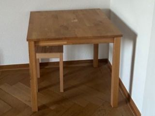 Tavoli: Tisch Buche quadratisch 80x80cm – Usato da Biel/Bienne venduto da davidbienne