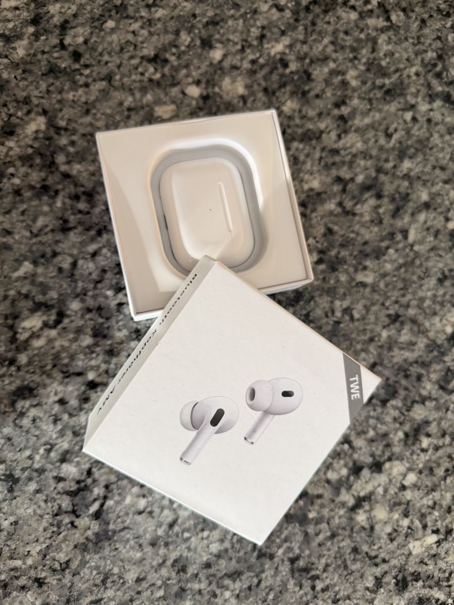 Tws Cuffie: Neue Blootooth Kopfhörer (Ear Pads) – Nuovo e nell'imballaggio originale da Unterentfelden venduto da Us1502 1