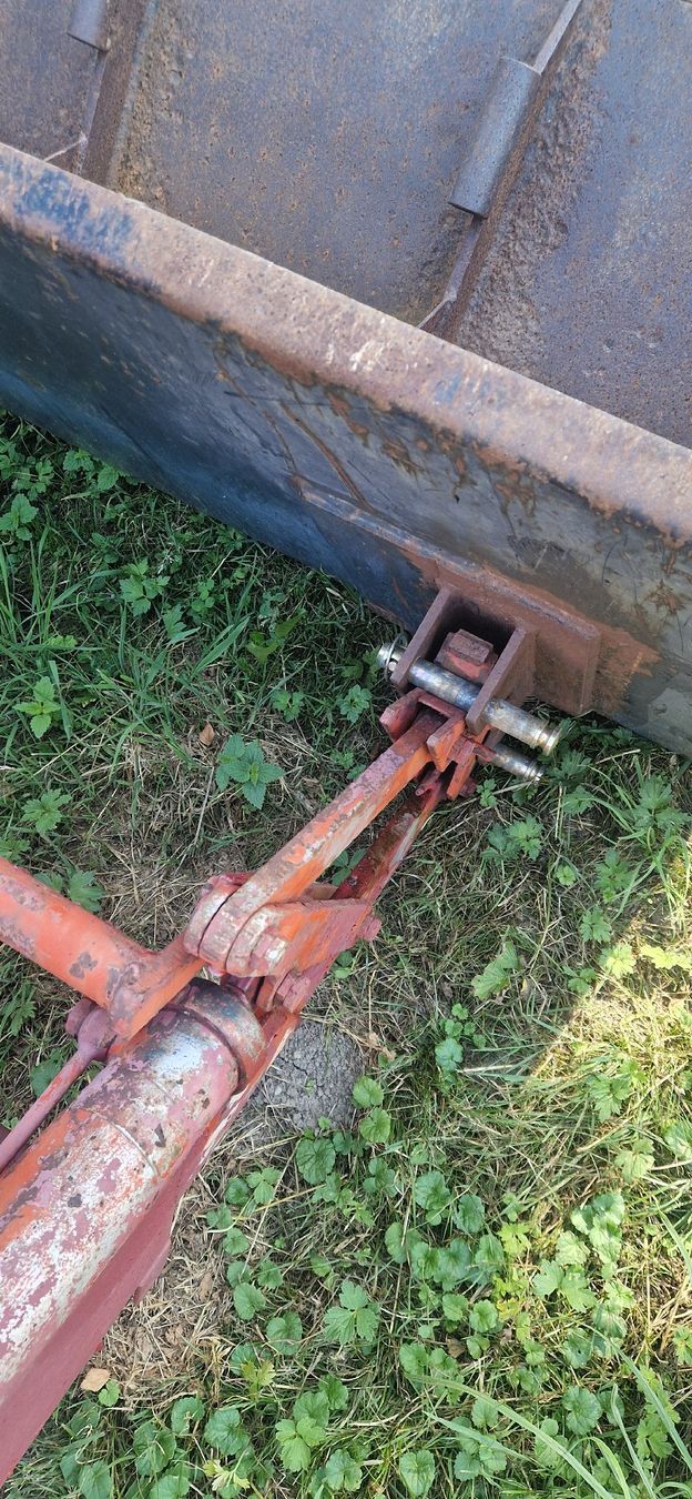IHC Traktoren: Frontlader – Gebraucht aus Roggliswil von Jakobli1 2