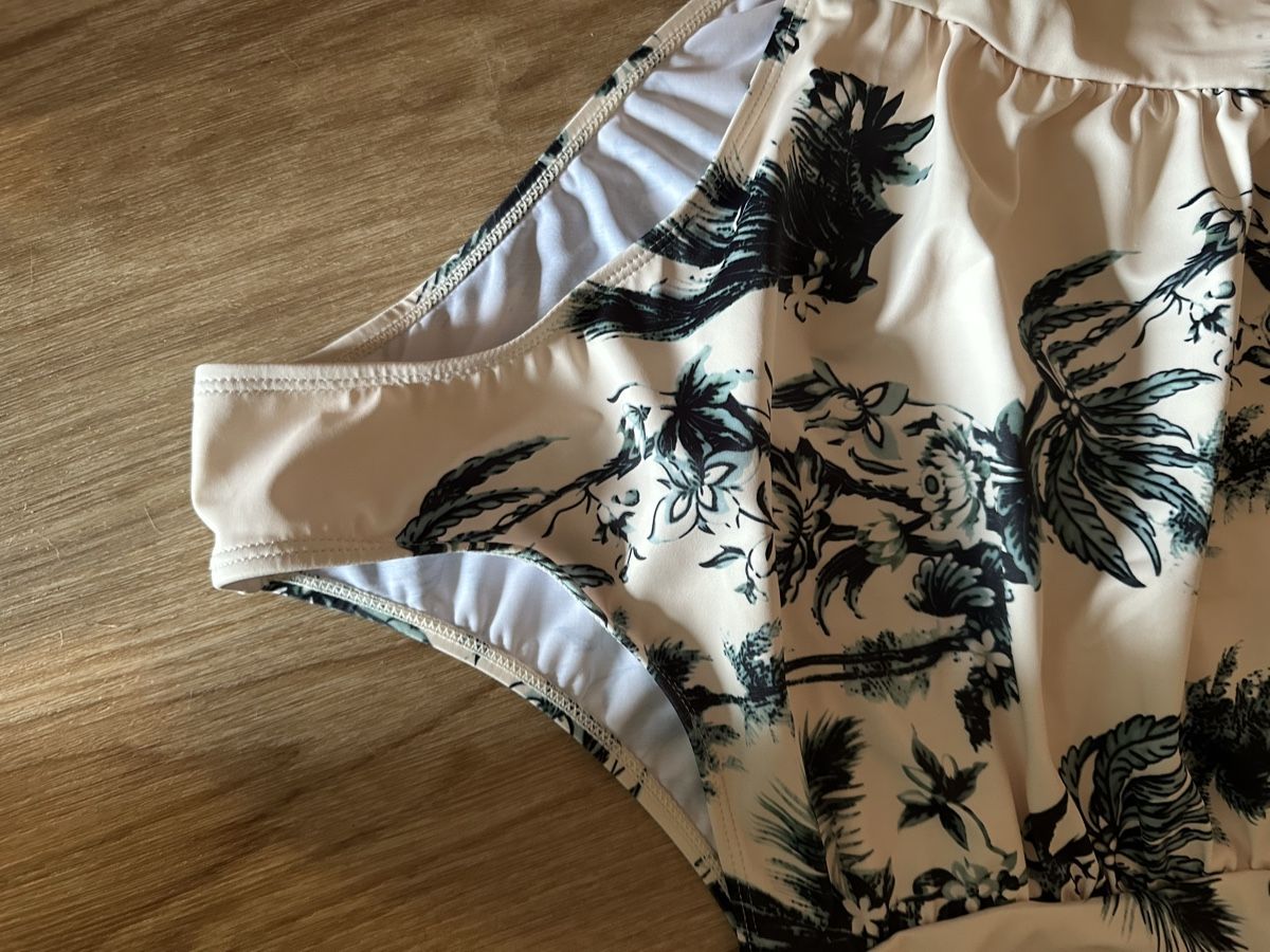 Badekleider & Bikinis: Badekleid Grösse L – Neu (gemäss Beschreibung) aus Trüllikon von angela4444 5