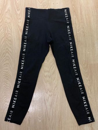 Nike Leggins (Grösse S)