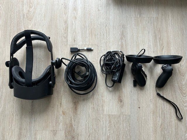 HP Reverb G2 Virtual Reality Headset inkl. Controller (Gebraucht) in ...