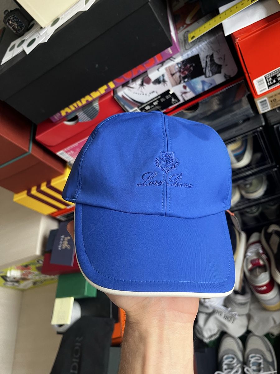 Loro Piana Copricapi, berretti & cappellini: Loro Piana Cap Blue NEW – Nuovo e nell'imballaggio originale da Genève venduto da 3M_JR
