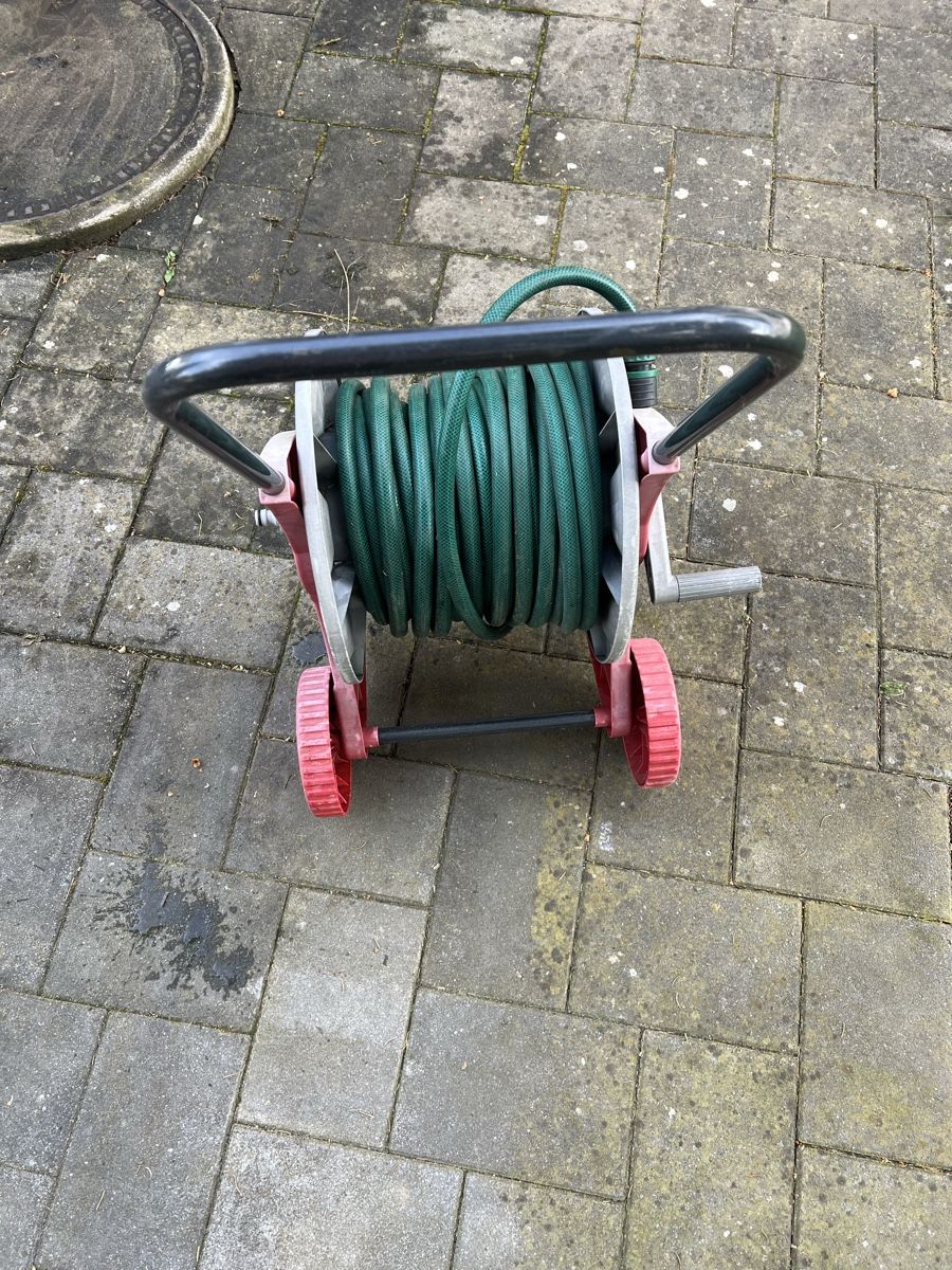 Tubi & Tubi flessibili: Schlauchwagen ca 29,30 meter schlauh – Usato da Tobel venduto da honda955 1