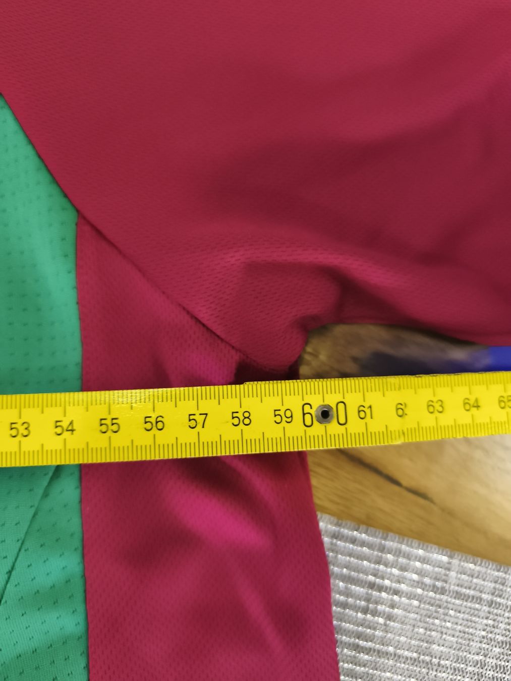 Canottiere & Pantaloni: A4 – Usato da Künten venduto da Schnaepplihuus 3