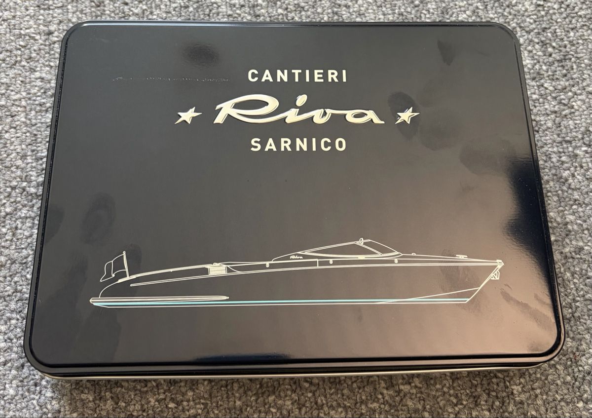 Apple Cover & Protezioni schermo: Riva iPhone AIR Cover – Nuovo e nell'imballaggio originale da Zürich venduto da 1depe 2