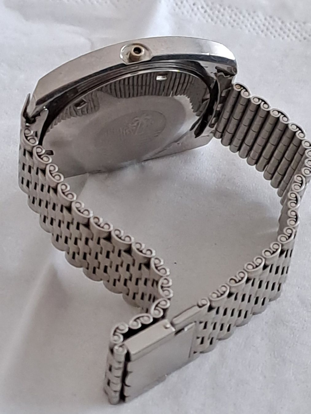 Nivada Uhren: Nivada Grenchen  Taravana Automatic vintage Herrenuhr – Gebraucht aus Neuhausen am Rheinfall von  2