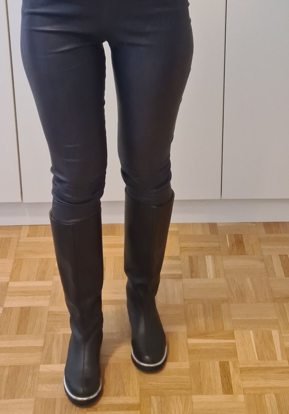 Scarpe da donna: Vicini Stiefel Leder Gr 37 – Usato da Kloten venduto da Kri23