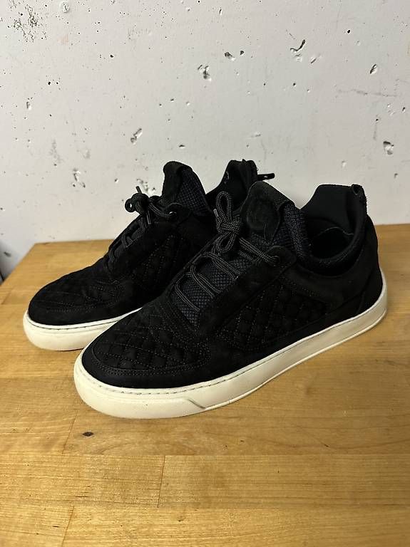 Scarpe da uomo: Leandro Lopez Sneakers Gr.41 – Usato da Zürich venduto da Babanos7