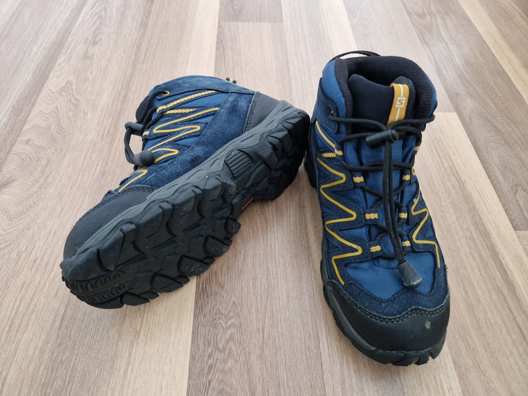 Scarpe per ragazzi: Wanderschuhe Jungen – Usato da Diessenhofen venduto da Lisa2003 3