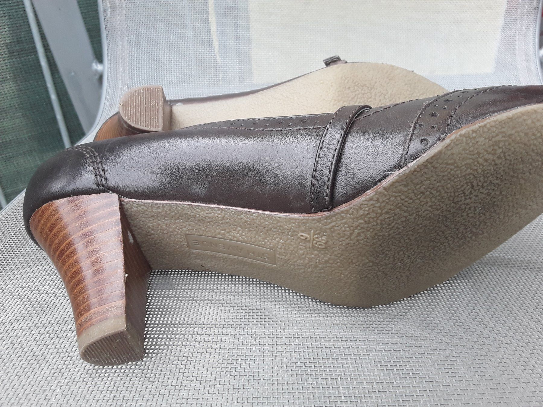 Scarpe da donna: Leder-Pumps 5 Th Avenue Gr.39 – Usato da Heimberg venduto da Samprof 5