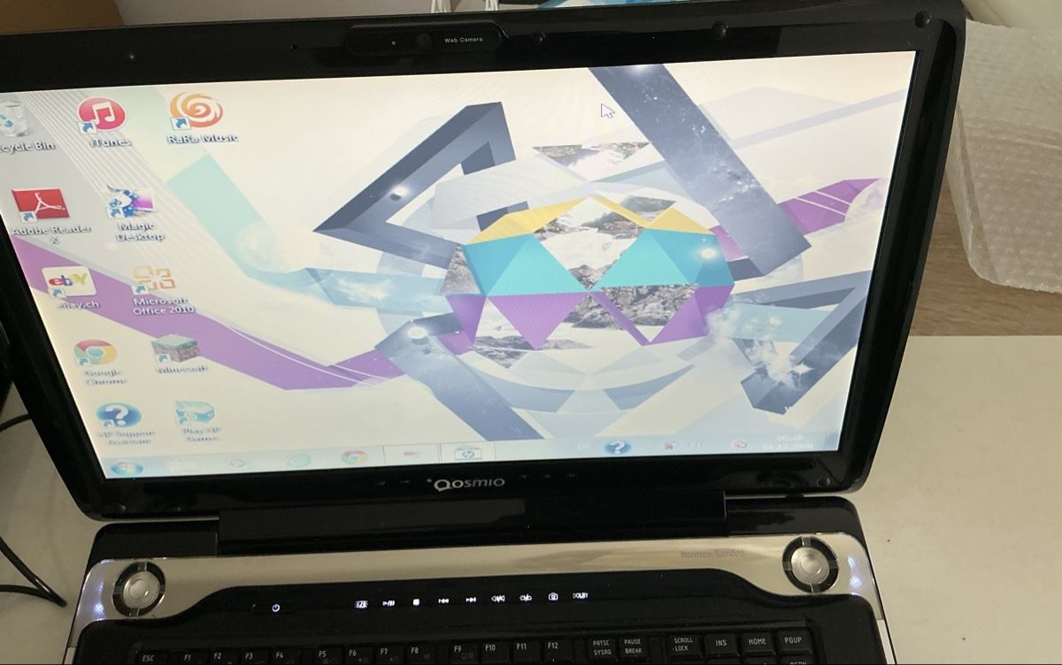 Toshiba Notebook: 2 X Laptop Toshiba + Packardbell – Usato da Aarau venduto da Libita70 2