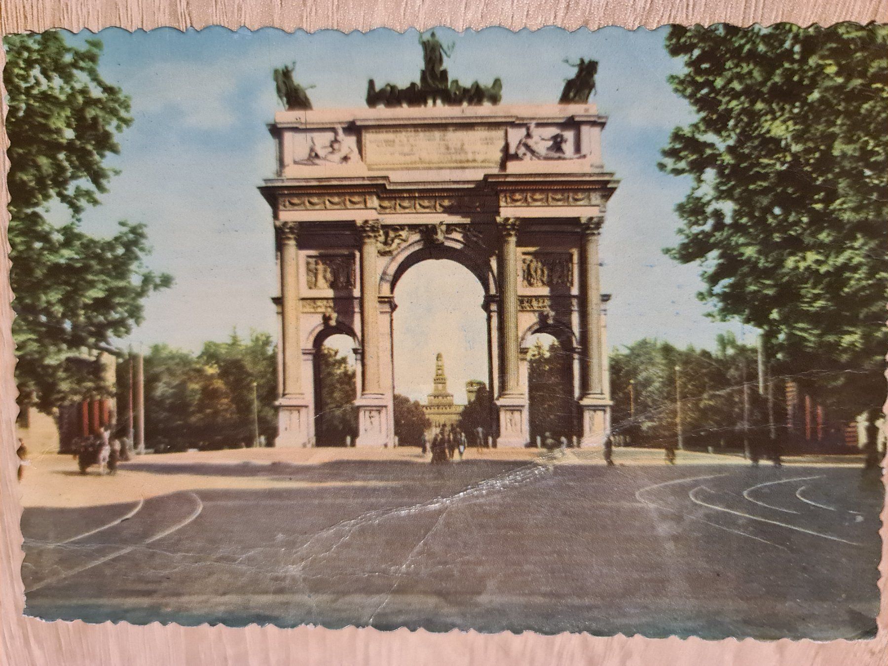 Cartoline postali: Ansichtskarte Milan Italien – Usato da Dintikon venduto da Vexi