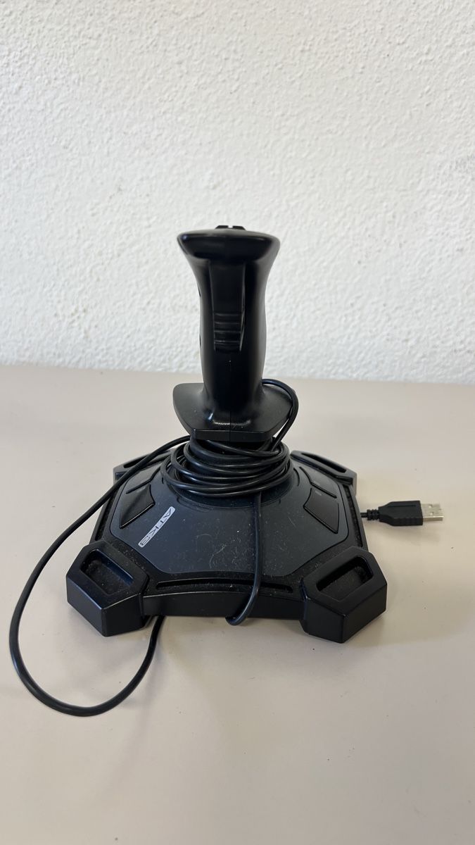 Logitech Controller: Logitech Attack 3 Joystick gebrauchter Zustand – Gebraucht aus Unterkulm von Sita013 3