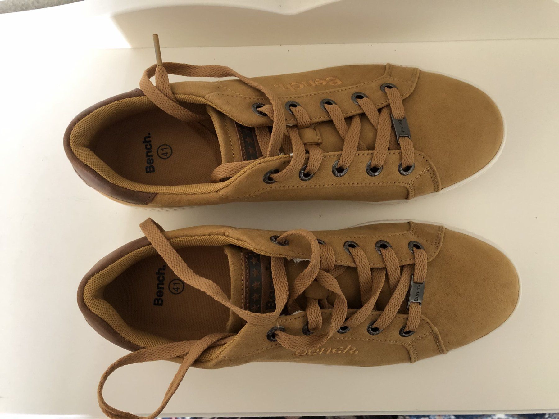 Bench Scarpe da donna: Sneakers safran Bench - 41 - neuf – Nuovo e nell'imballaggio originale da Cortaillod venduto da joa1717 3