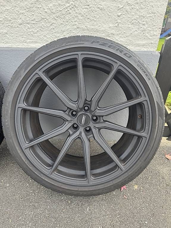 Vossen Cerchioni: Vossen HF-3 Alufelgen 22" – Usato da Vordemwald venduto da Oli_MaHo