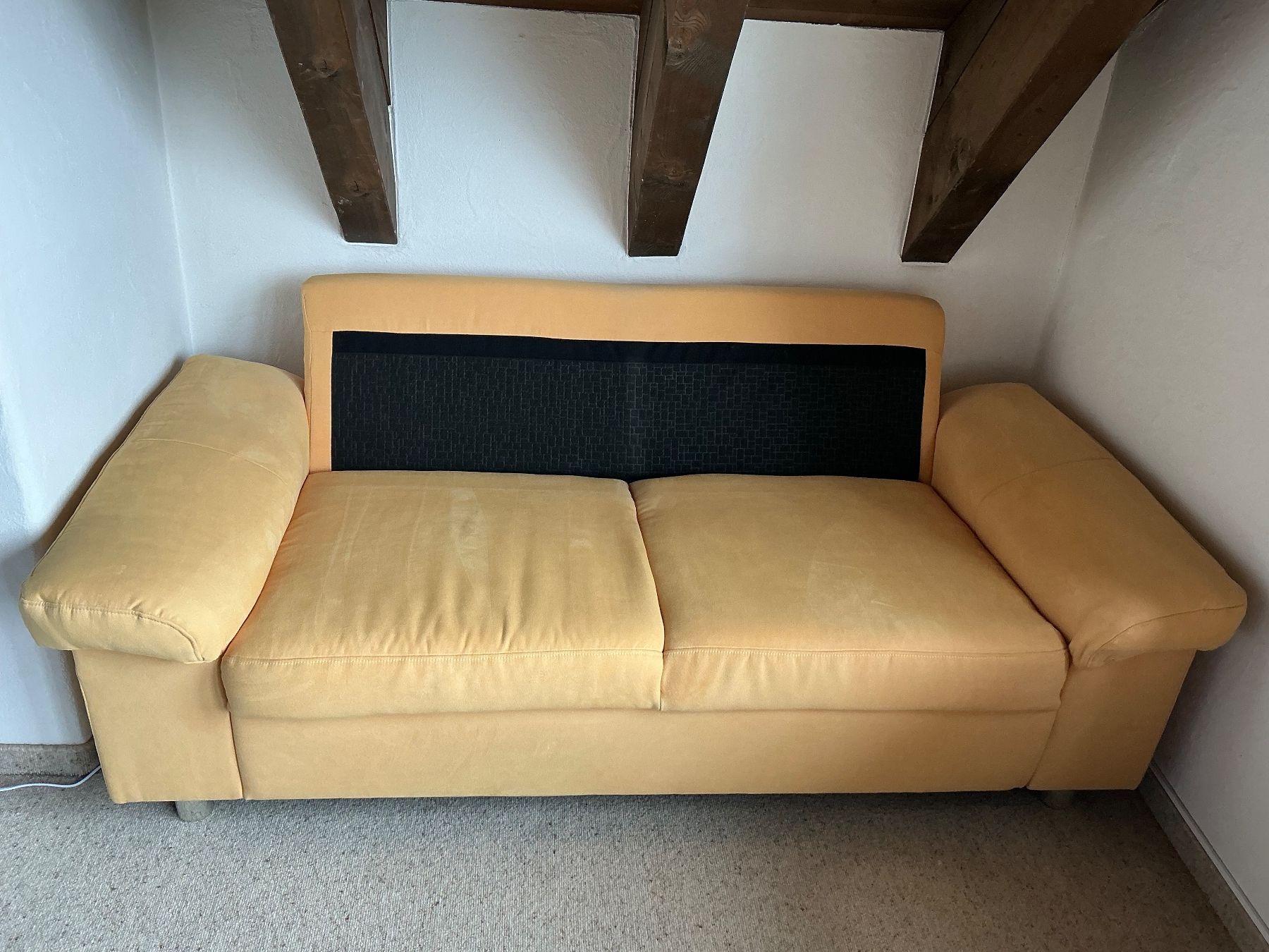 Divani: Sofa, super Zustand, Microfaserbezug, gelb, abwaschbar. – Usato da Neerach venduto da Amtrak283 5