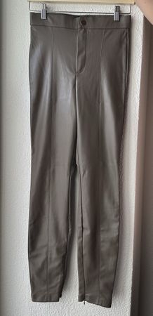 Kunstleder Hosen von Zara Gr. S - Gratisversand 