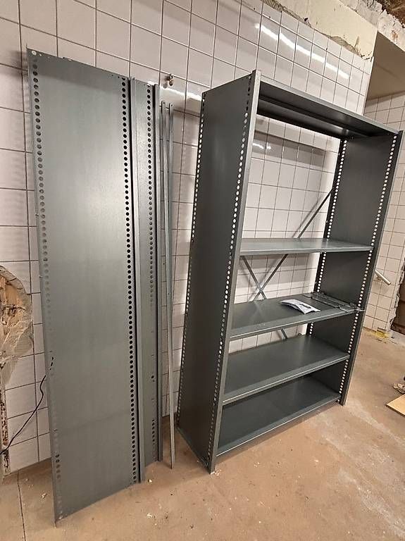 Scaffali: Original Unima Regal – Usato da Herisau venduto da Designreich 1