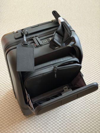 Kabinenrollkoffer NOMATIC ultra stark