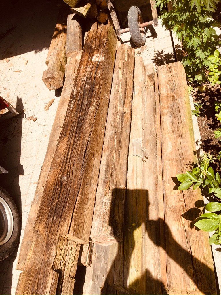 Articoli in legno: 30 Laufmeter Altholzbalken, ca. 250 jährig – Usato da Haslen GL venduto da Willi17 5