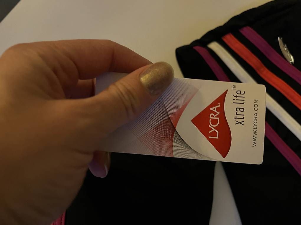 Costumi da bagno & Bikini: NEU: Bikini schwarz mit farbigen Streifen – Usato da Zürich venduto da cel_cw9k 2