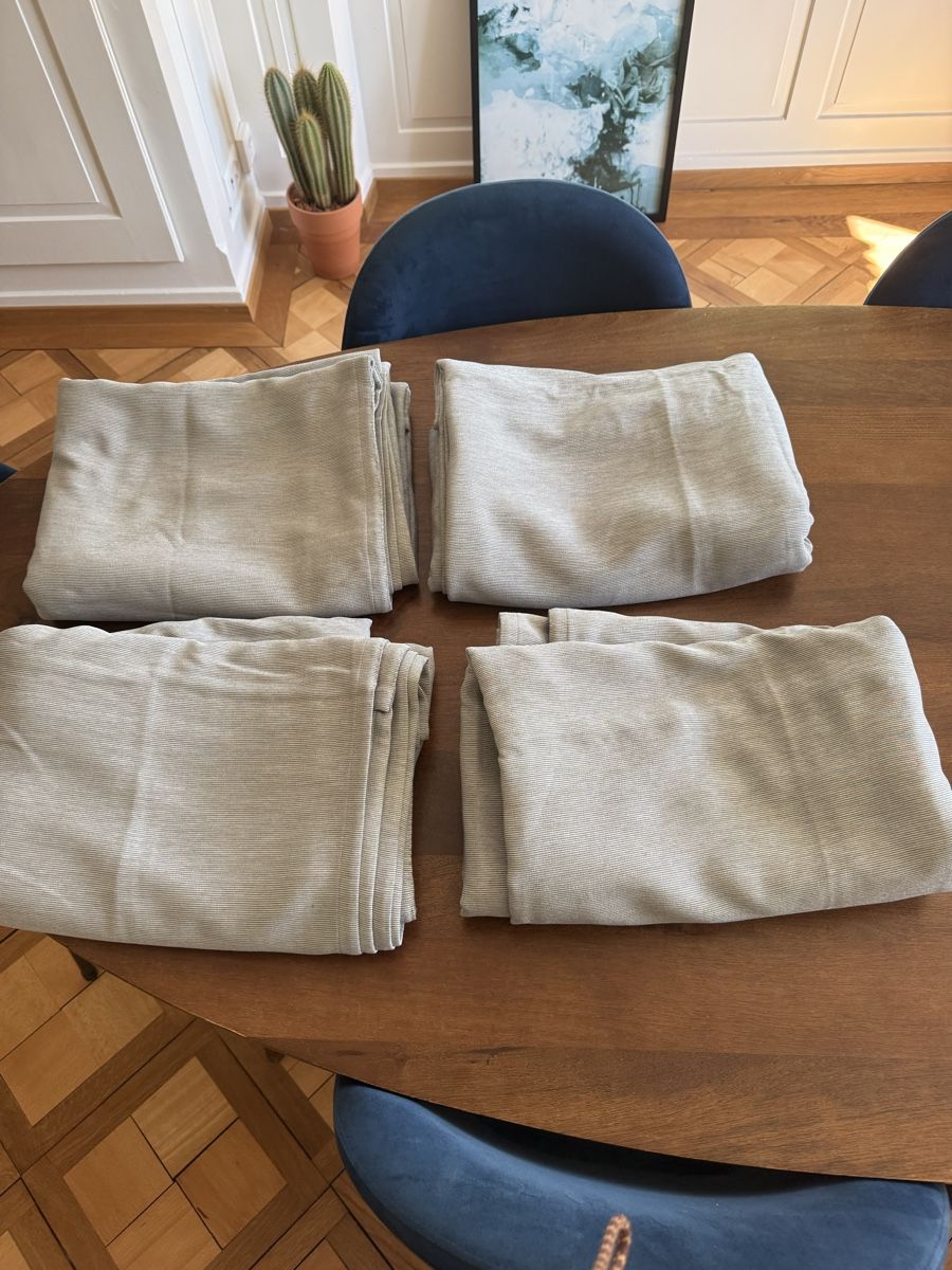 Ikea Tende: Schöne Vorhänge, hellgrau, blickdicht, neuwertig! – Usato da Pfäffikon ZH venduto da Natascha199113 3
