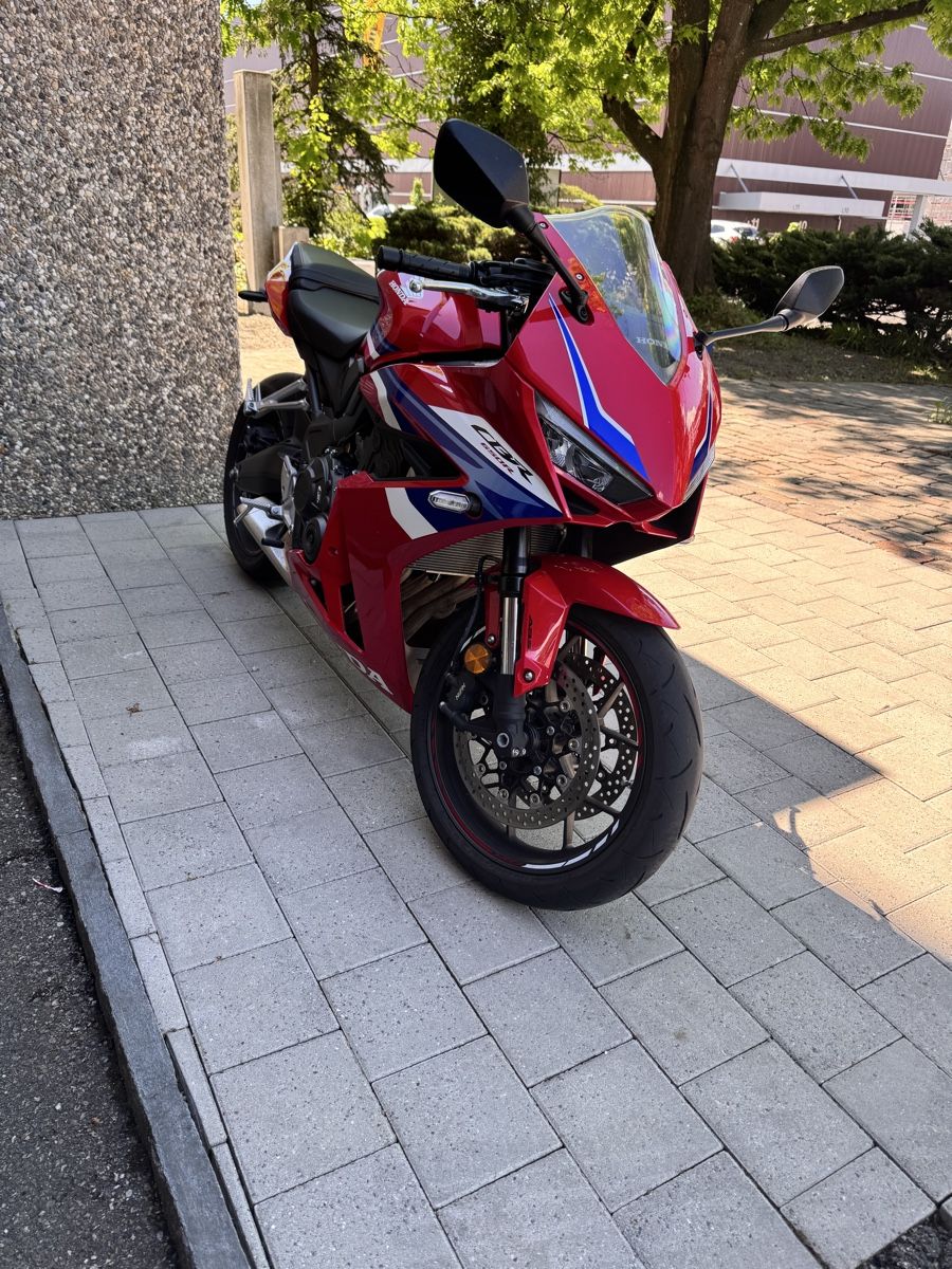 Honda Strada: Honda CBR650r 35kw – Usato da Embrach venduto da tor_9w8q