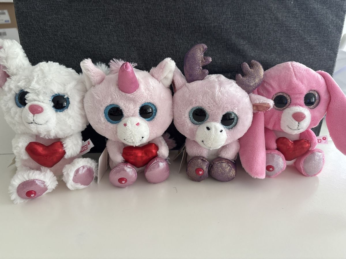 Nici Giocattoli: Lot 2 Nici 4x plushies – Nuovo (secondo la descrizione) da Kerzers venduto da jas_c692