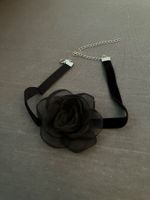 Schwarzes Samt Halsband mit schwarzer Organza Rose, neu