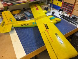 Multiplex Twin Star RC Flugzeug gelb