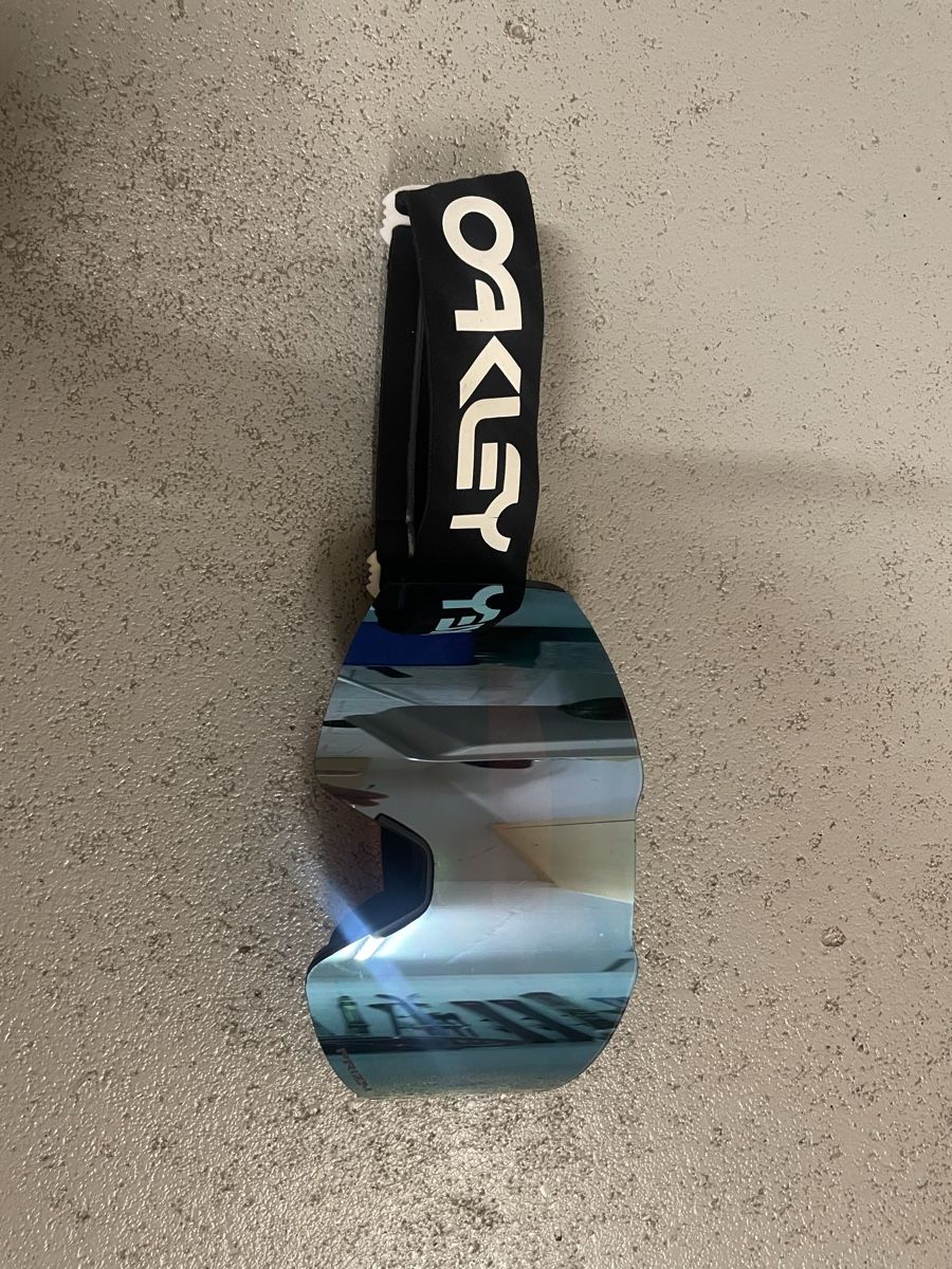 Oakley Occhiali & Lenti: Lunette de ski Oakley – Usato da Le Châble VS venduto da lou_bt2y