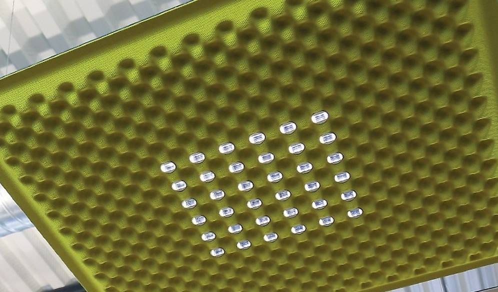 Lustres & lampes de plafonds: Schalldämpfende Hängelampe Eggboard – D'occasion à Hochdorf par pce_g9vx 2