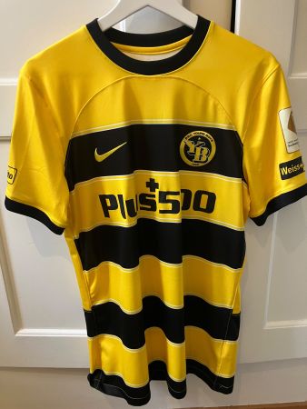 Yb Trikot