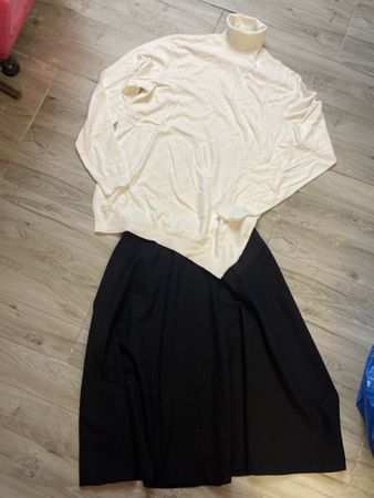 Zara Set Pullover neu und Rock weiss schwarz Gr. S