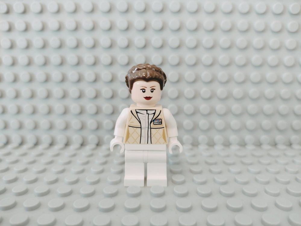LEGO Star Wars Princess Leia Minifigure Hoth Outfit White 75222 75203 sw0958