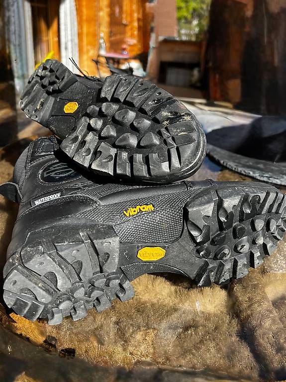 Herrenschuhe: Motorrad Stiefel – Gebraucht aus Saanen von inconue 2