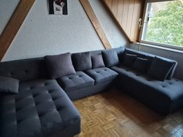 U-Sofa dunkelgrau inkl. Kissen – muss schnell weg