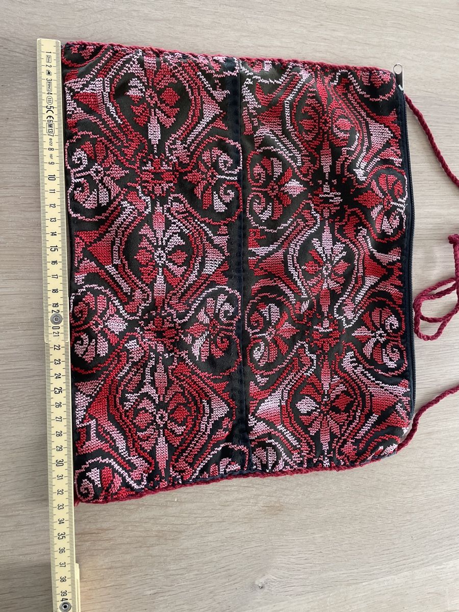 Taschen für Damen: Tasche, von Hand gemacht – Neu (gemäss Beschreibung) aus Richterswil von Wildampfer 2