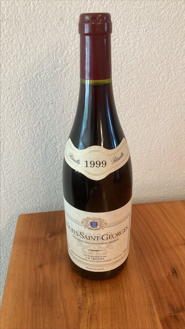 Vino: 3 Fl hervorragende Burgunder – Usato da Uster venduto da Pmak 2