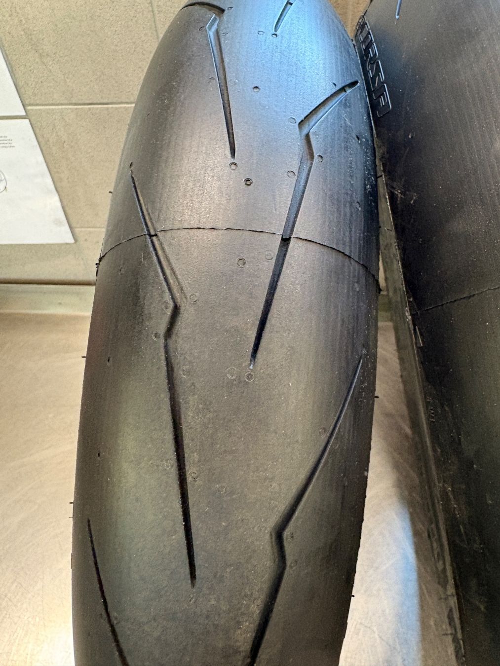 Pirelli Pneumatici & Ruote complete: Prelli Diablo Supercorsa SP neu! – Nuovo (secondo la descrizione) da Brienz BE venduto da mic_wz92 1