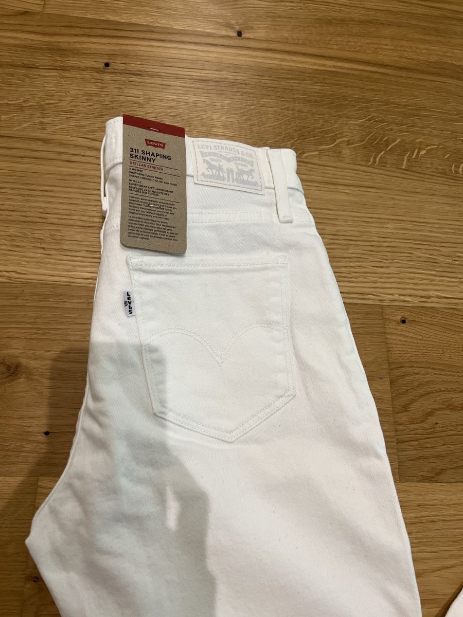 Levi's Jeans: Neue Levis Jeans in Weiss – Neu und originalverpackt aus Volketswil von JulBar2014