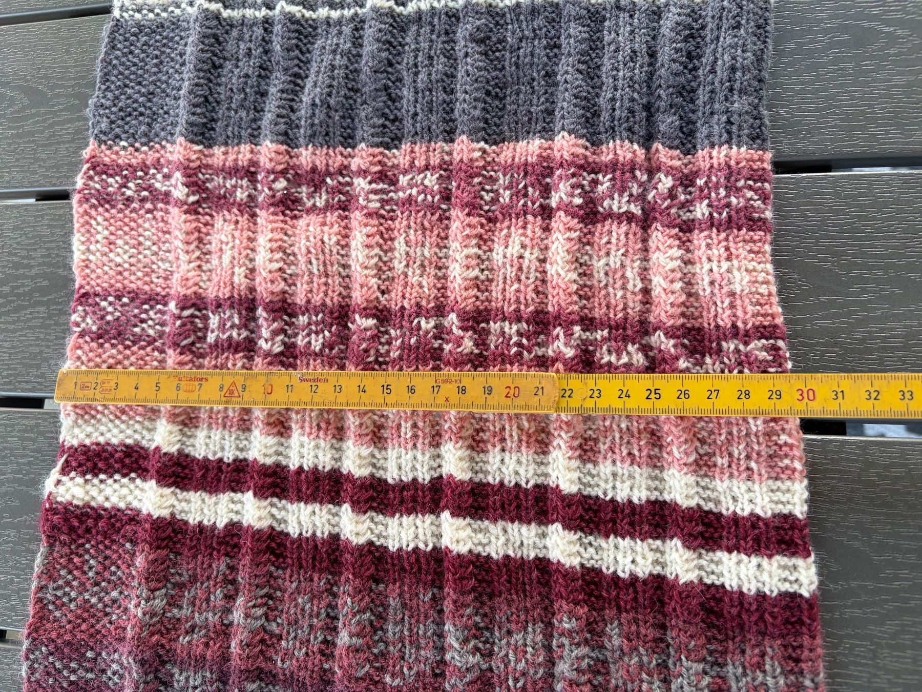 Foulard & Sciarpe: Selbst gestrickter Schal – Nuovo (secondo la descrizione) da Obergösgen venduto da Andre118 3