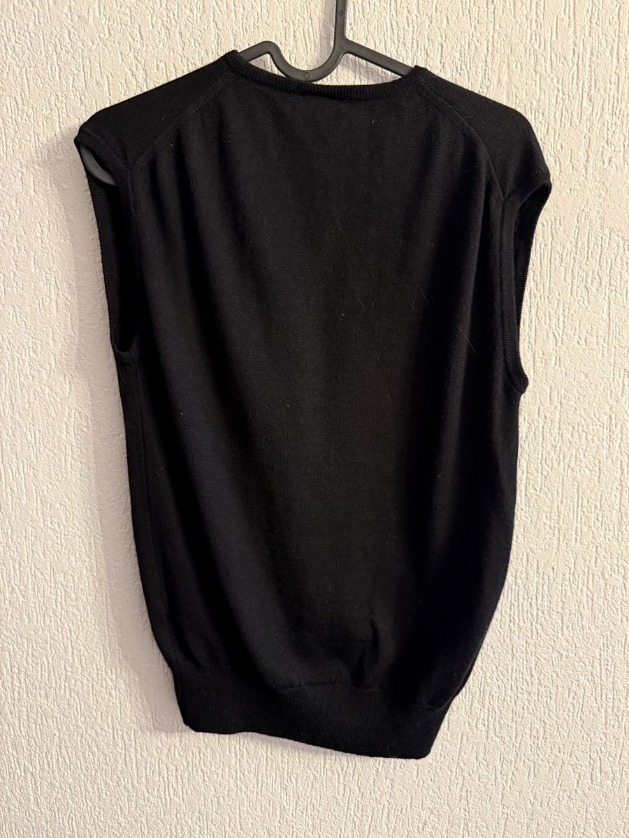 Nike Pulls & Sweat-shirts: Nike Golf Pullunder schwarz Grösse L – D'occasion à Zürich par OLDandNEW. 1