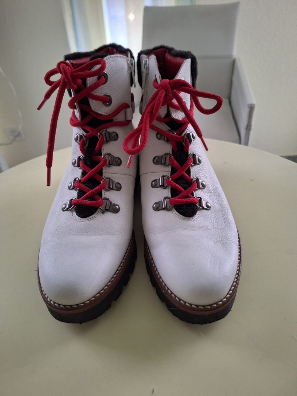 Gabor Scarpe da donna: Bootsschuhe Gabor, weiss, Gr. 40  neu! – Nuovo (secondo la descrizione) da Bremgarten venduto da gernekaufen1969 3