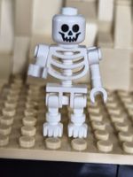 Lego Pirates of the Caribbean Skeleton (gen038)